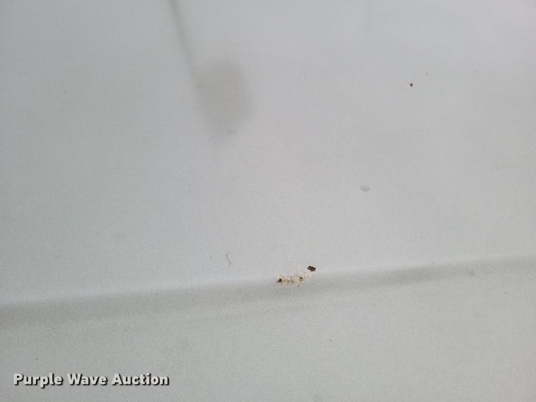 image for item MI9810 1985 Buick Riviera