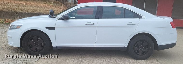 image for item MI9813 2013 Ford Taurus Police Interceptor