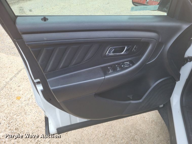 image for item MI9813 2013 Ford Taurus Police Interceptor