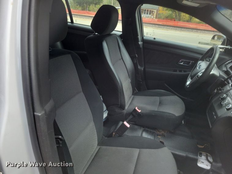 image for item MI9813 2013 Ford Taurus Police Interceptor