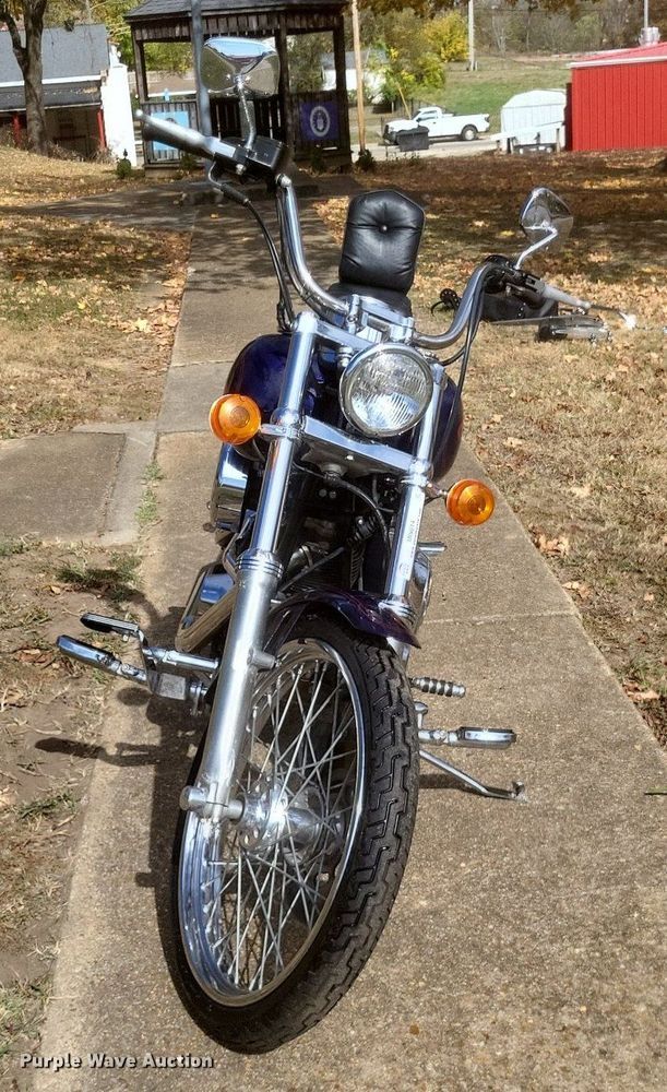 image for item MI9814 1999 Harley Davidson Softail  motorcycle