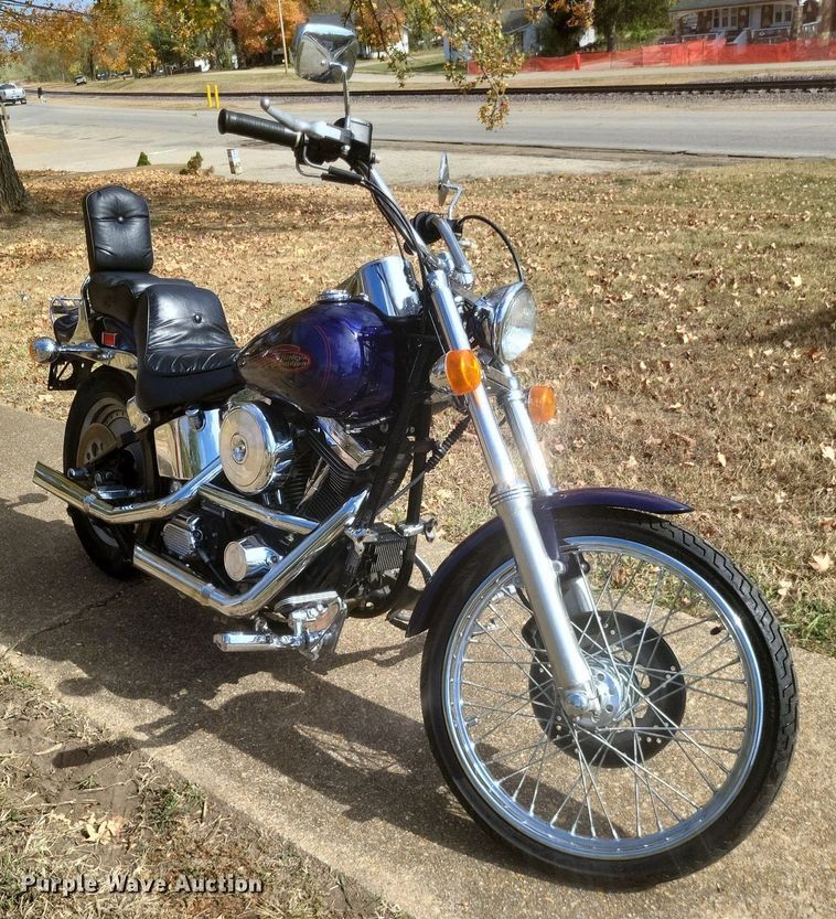 image for item MI9814 1999 Harley Davidson Softail  motorcycle