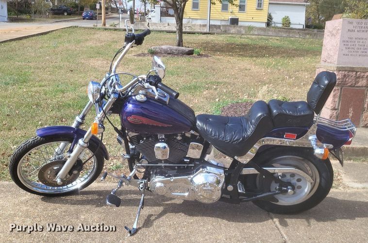 image for item MI9814 1999 Harley Davidson Softail  motorcycle