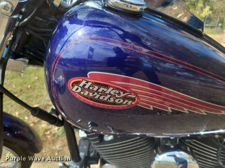 image for item MI9814 1999 Harley Davidson Softail  motorcycle