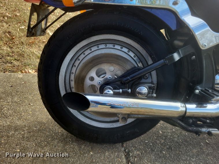 image for item MI9814 1999 Harley Davidson Softail  motorcycle