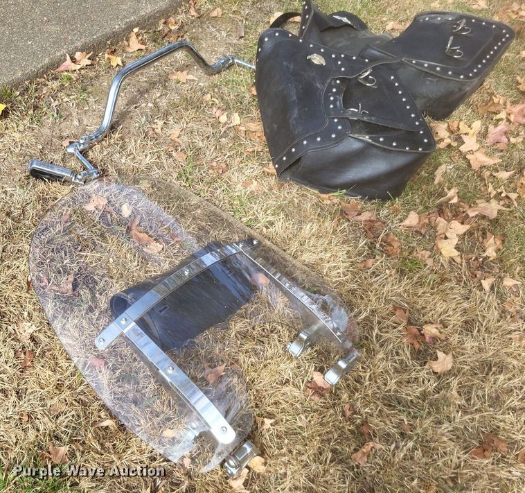 image for item MI9814 1999 Harley Davidson Softail  motorcycle