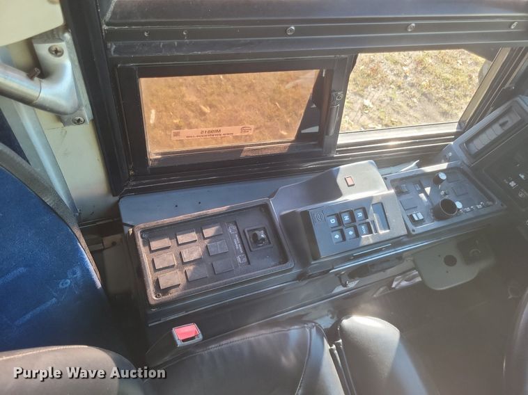 image for item MI9815 1996 MCI 102-D3  coach bus