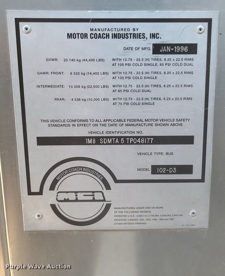 image for item MI9815 1996 MCI 102-D3  coach bus