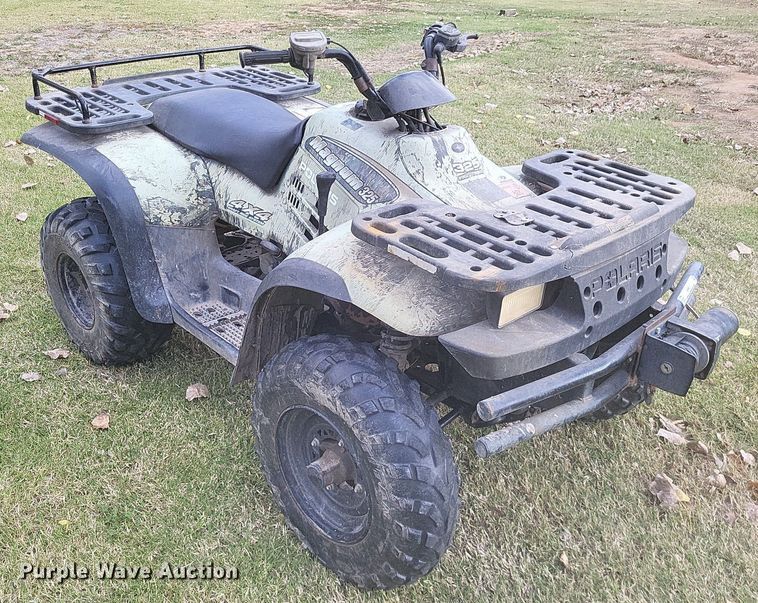 image for item MI9817 2001 Polaris Magnum 325  ATV