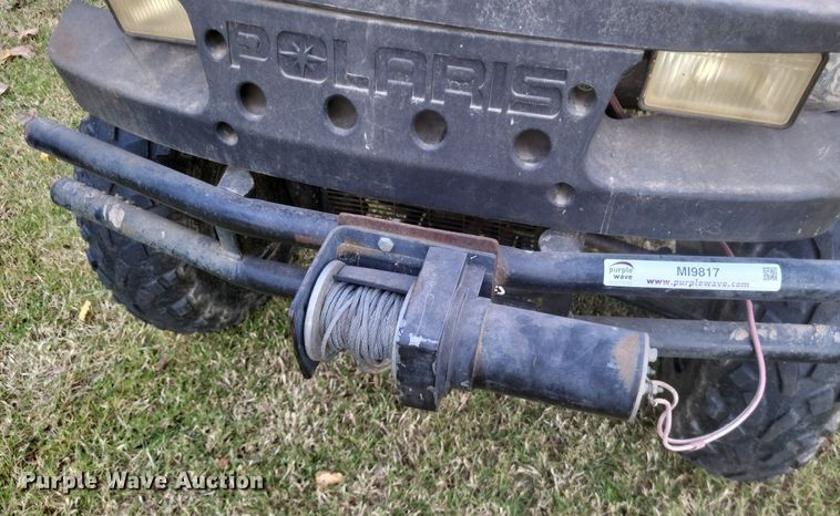 image for item MI9817 2001 Polaris Magnum 325  ATV