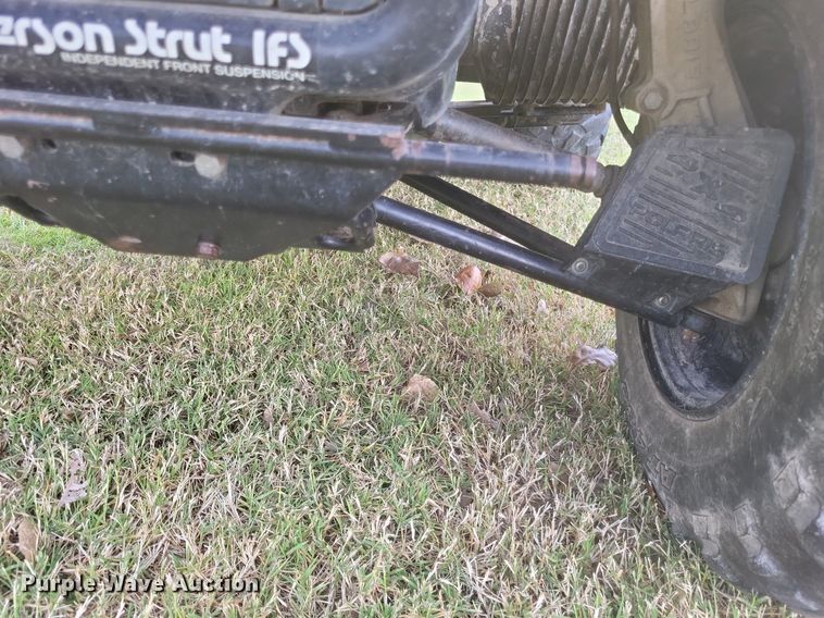 image for item MI9817 2001 Polaris Magnum 325  ATV