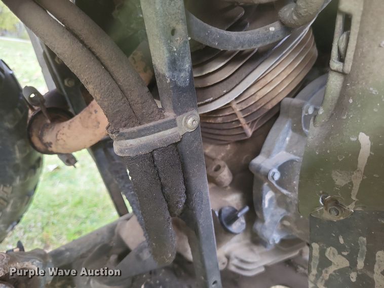 image for item MI9817 2001 Polaris Magnum 325  ATV