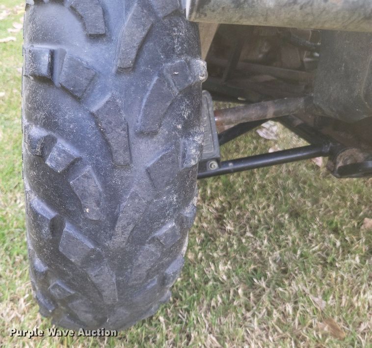 image for item MI9817 2001 Polaris Magnum 325  ATV