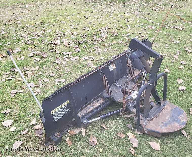 image for item MI9818 Kubota  6' W snow plow