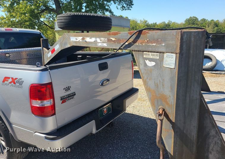 image for item MJ9439 1995 Kodiak  equipment trailer