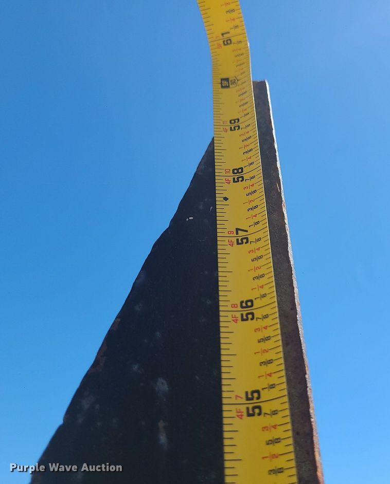 image for item MJ9439 1995 Kodiak  equipment trailer