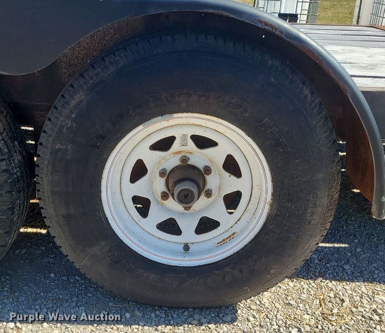 image for item MJ9439 1995 Kodiak  equipment trailer