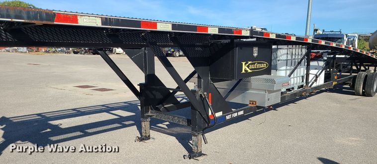 image for item MJ9445 2016 Kaufman  car carrier