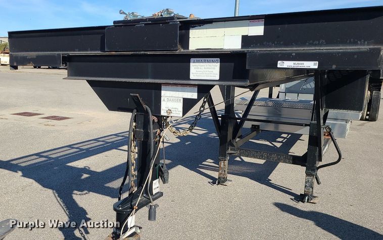 image for item MJ9445 2016 Kaufman  car carrier