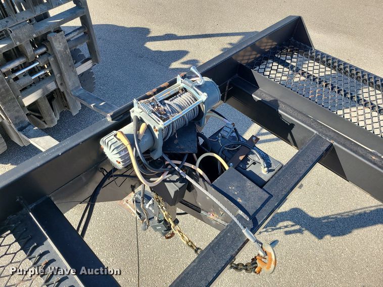 image for item MJ9445 2016 Kaufman  car carrier