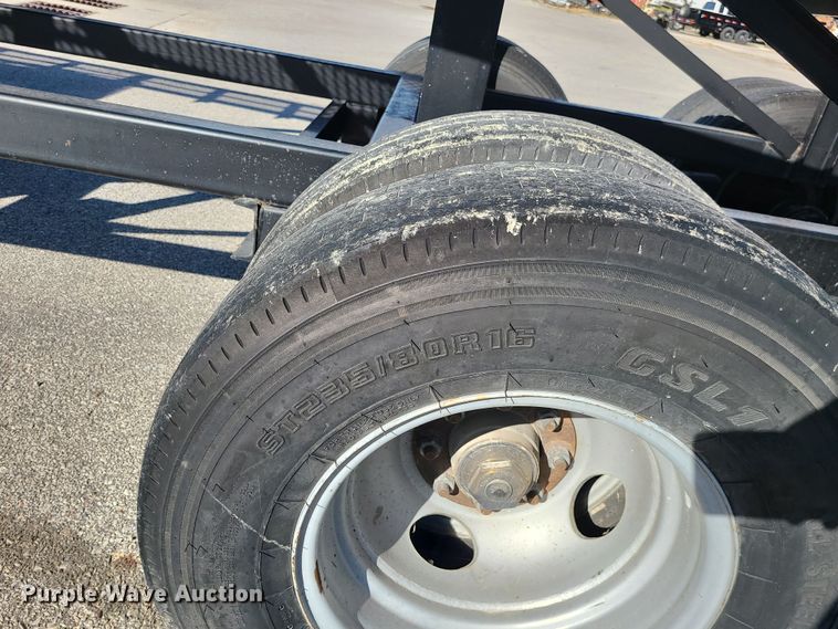 image for item MJ9445 2016 Kaufman  car carrier