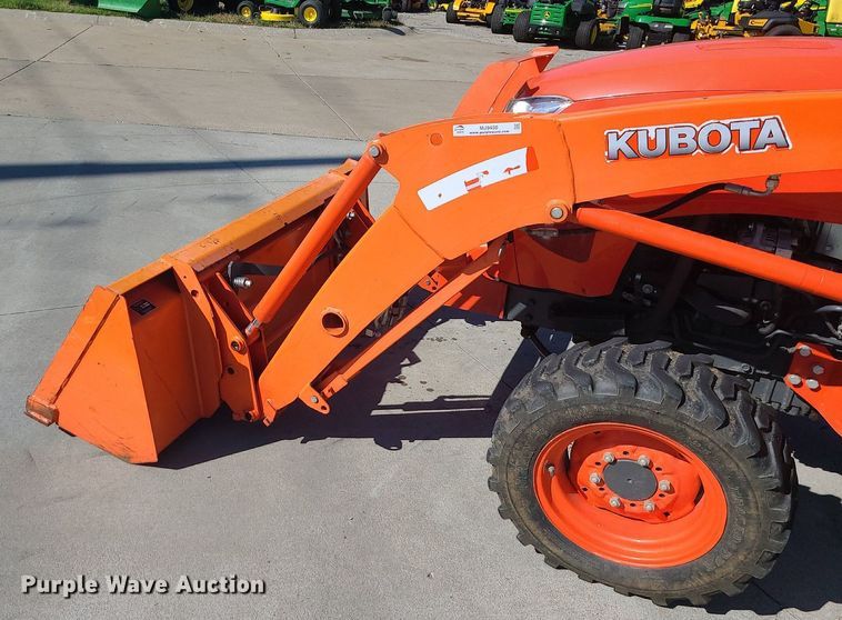 image for item MJ9450 Kubota L3901D  MFWD tractor
