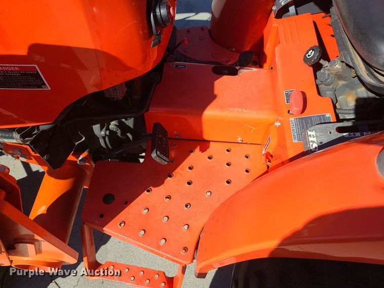 image for item MJ9450 Kubota L3901D  MFWD tractor