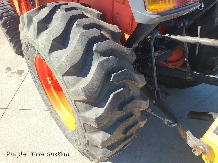 image for item MJ9450 Kubota L3901D  MFWD tractor