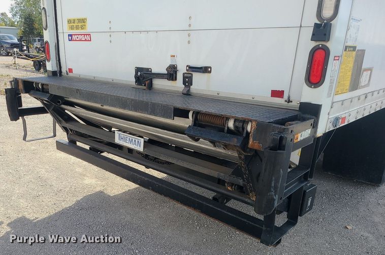 image for item MJ9456 2016 Freightliner  box truck