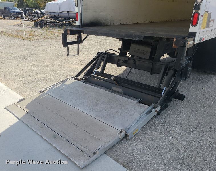 image for item MJ9456 2016 Freightliner  box truck