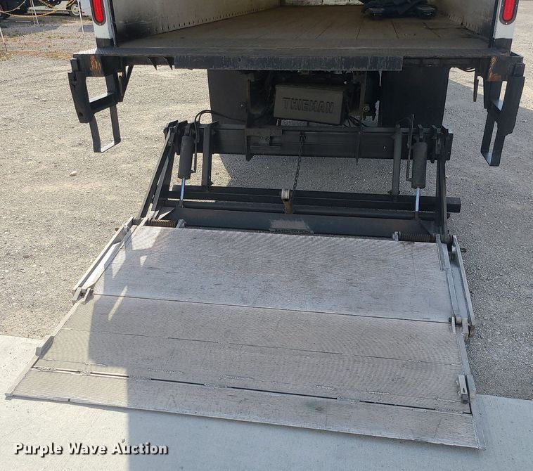 image for item MJ9456 2016 Freightliner  box truck