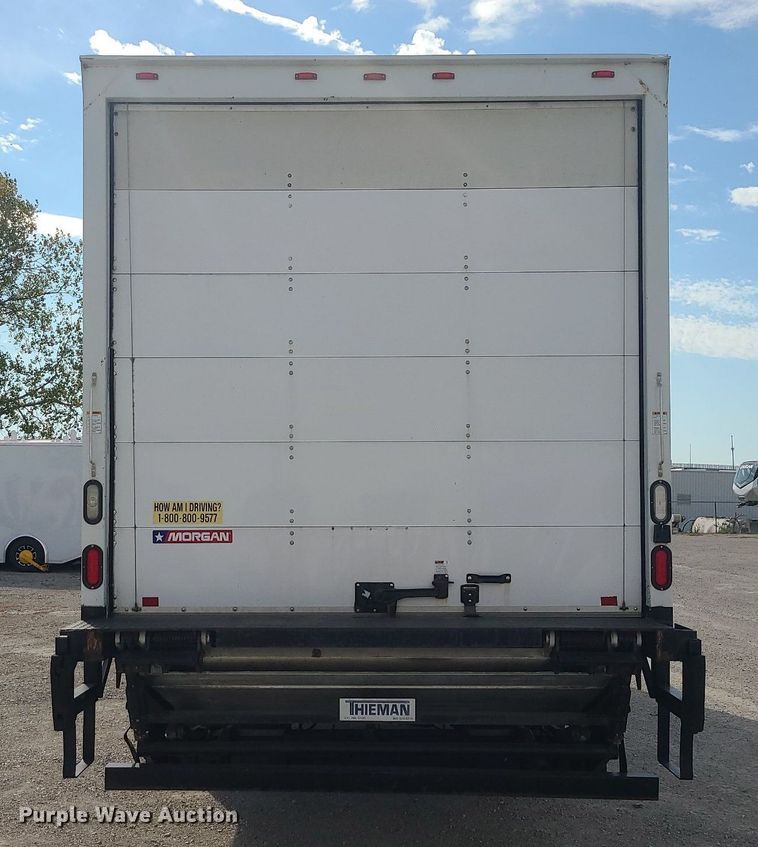 image for item MJ9456 2016 Freightliner  box truck