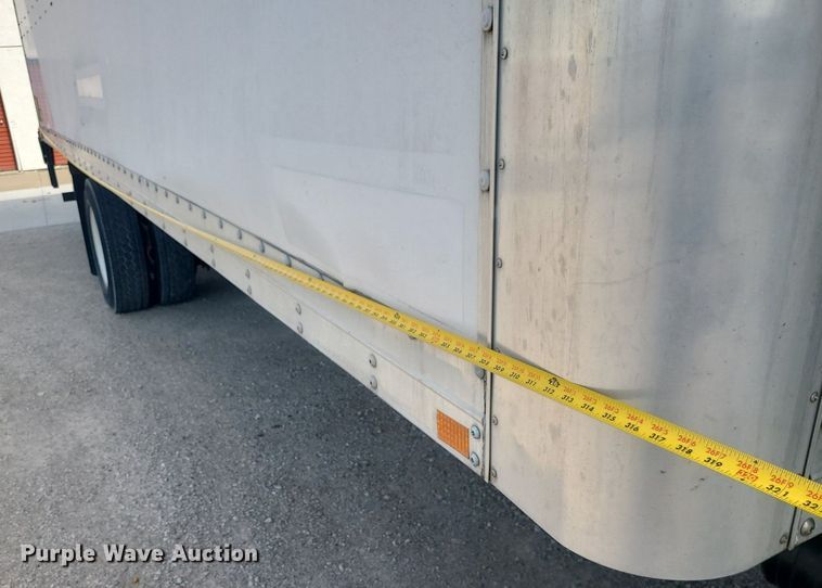 image for item MJ9456 2016 Freightliner  box truck