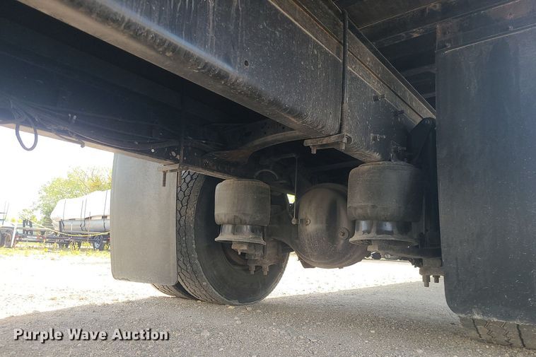 image for item MJ9456 2016 Freightliner  box truck