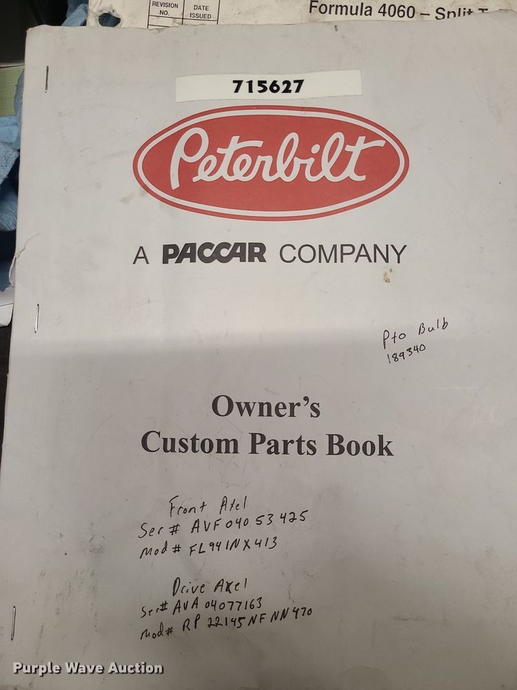 image for item MJ9457 2005 Peterbilt 320  refuse truck