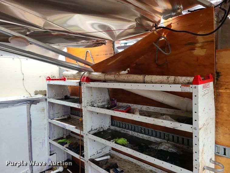 image for item MJ9464 2015 Ford E350 Super Duty  box truck