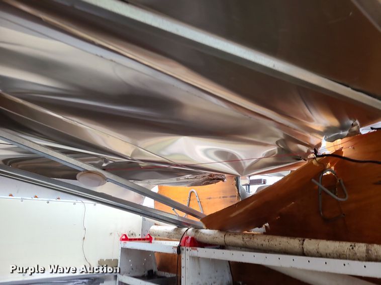 image for item MJ9464 2015 Ford E350 Super Duty  box truck