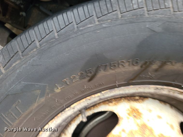 image for item MJ9464 2015 Ford E350 Super Duty  box truck