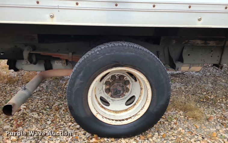 image for item MJ9464 2015 Ford E350 Super Duty  box truck