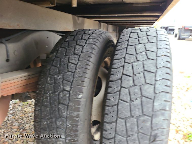 image for item MJ9464 2015 Ford E350 Super Duty  box truck