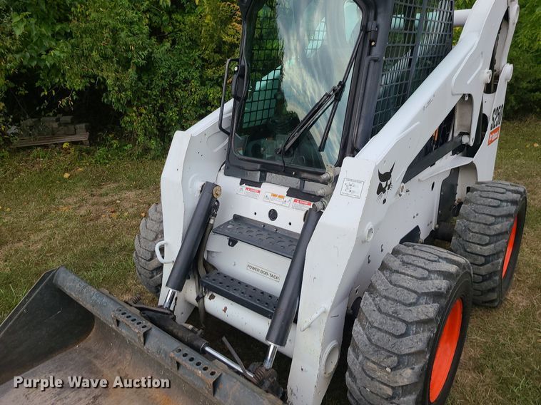 image for item MQ9565 2006 Bobcat S250  skid steer loader