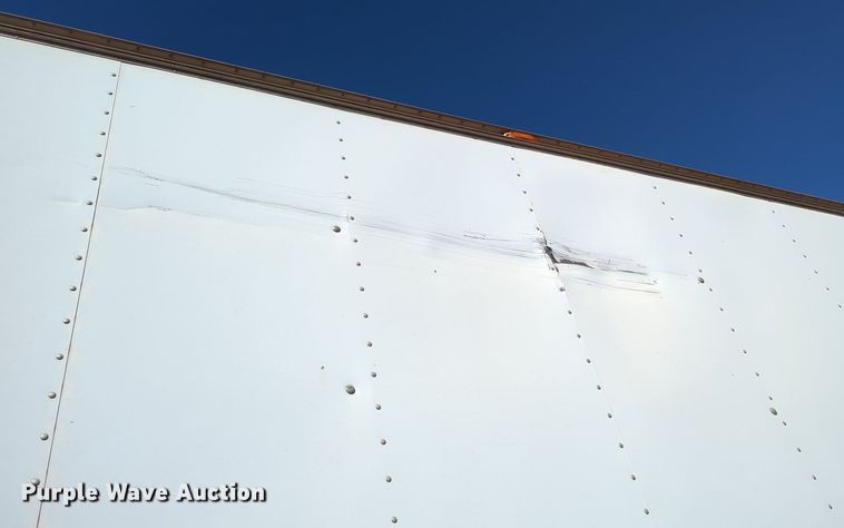 image for item MX9482 1998 GMC T6500  box truck