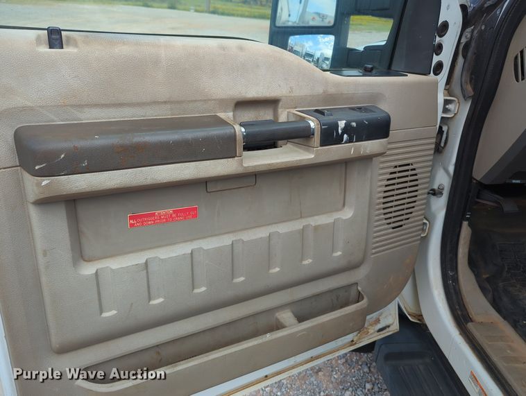 image for item MX9486 2008 Ford F450 Super Duty XL  truck cab and chassis