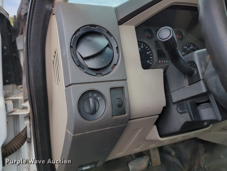 image for item MX9486 2008 Ford F450 Super Duty XL  truck cab and chassis