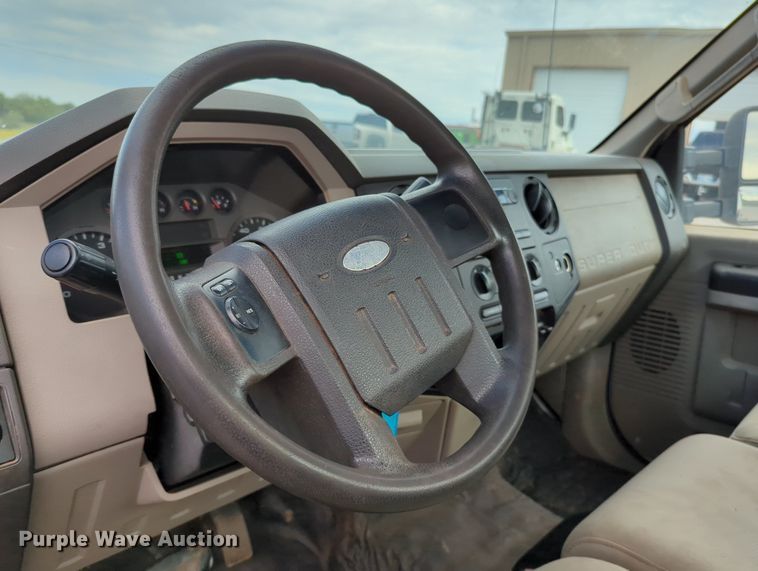 image for item MX9486 2008 Ford F450 Super Duty XL  truck cab and chassis