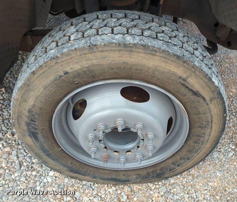 image for item MX9486 2008 Ford F450 Super Duty XL  truck cab and chassis