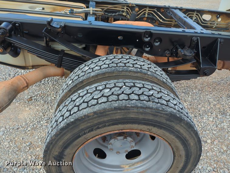 image for item MX9486 2008 Ford F450 Super Duty XL  truck cab and chassis