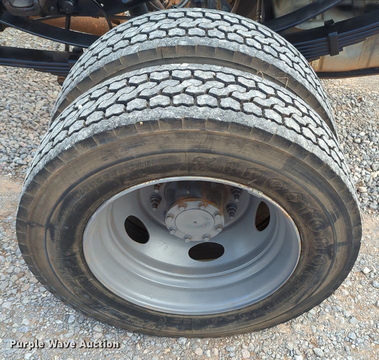 image for item MX9486 2008 Ford F450 Super Duty XL  truck cab and chassis