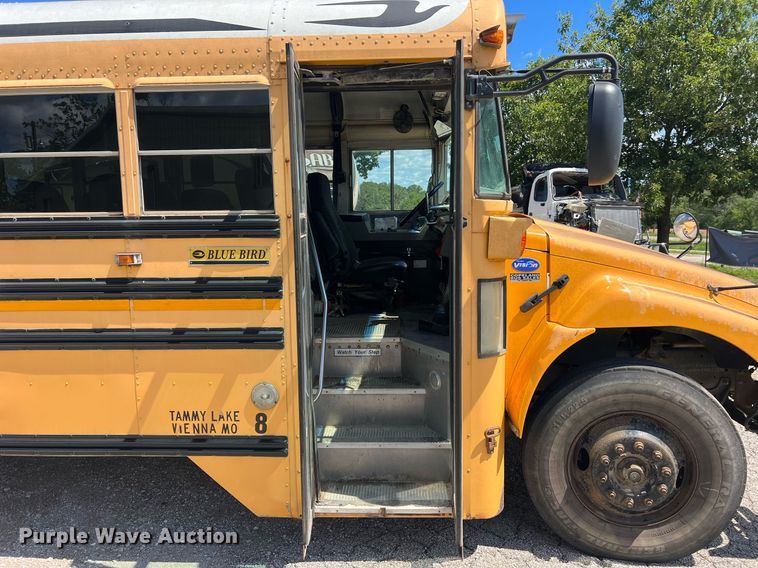 image for item NA9100 2006 Blue Bird  school bus