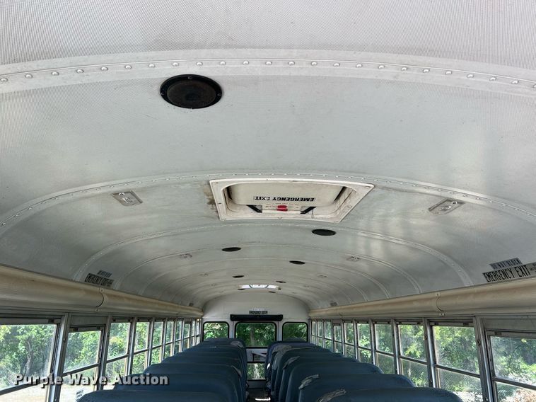image for item NA9100 2006 Blue Bird  school bus
